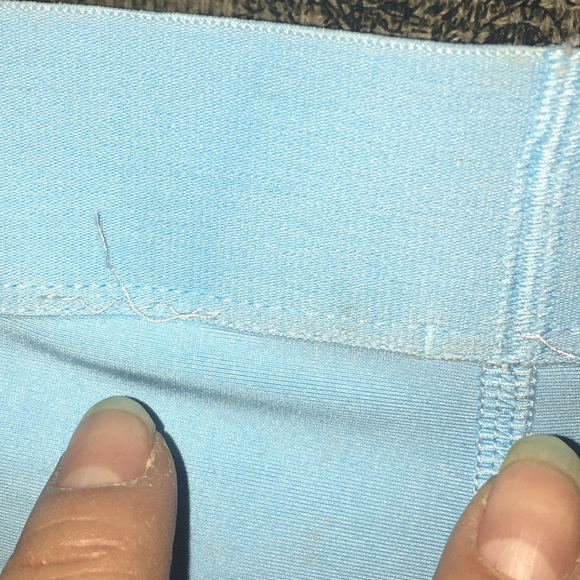 Nike PRO HyperCool Mesh Tiffany Blue Tights Crop Leggings. 26” waist (Small). - Picture 16 of 17